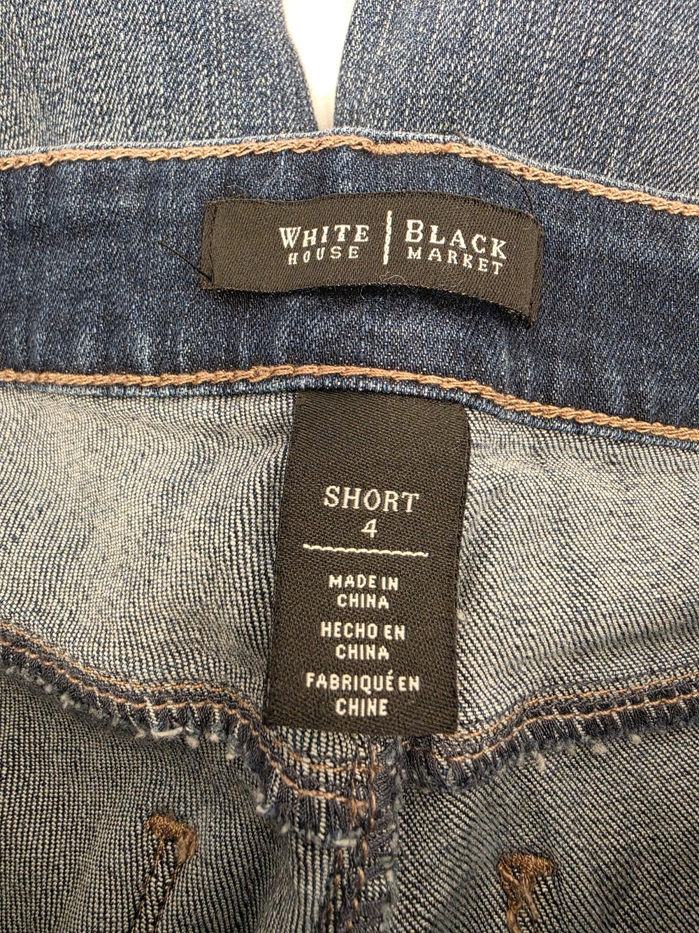 White House Black Market Everyday Soft Cuffed Bermuda Denim Shorts Size 4 - Picture 5 of 5